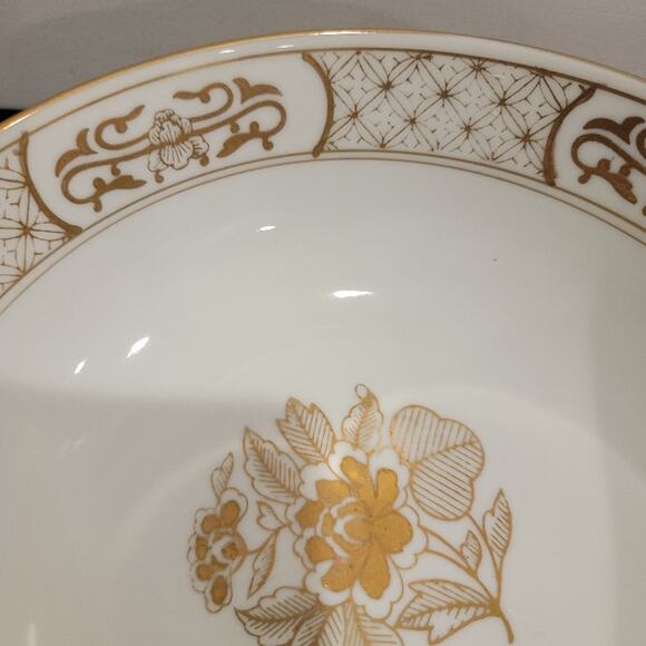 Vintage Porcelain Bowl Gold Imari Hand-Painted Sz 8.5" Asian Decor Red & White - Picture 7 of 16